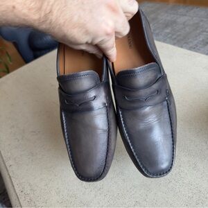 Magnanni Charcoal Leather Slip-On Loafers